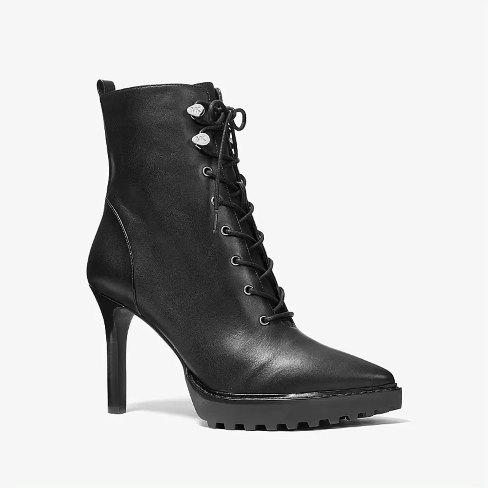 $295 NWOT Michael Kors Black Leather Kyle Lace-up Pointed Toe Edgy Ankle Boots 7